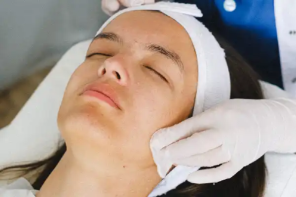 Bí quyết níu giữ tuổi xuân với Premium Skin Tightening